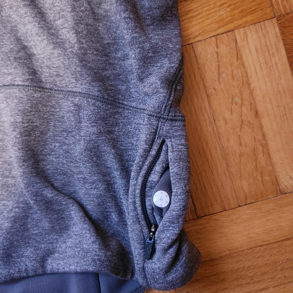 lululemon athletica Heathered Gray Mock Neck Long Sleeved Shirt - Picture 4 of 4